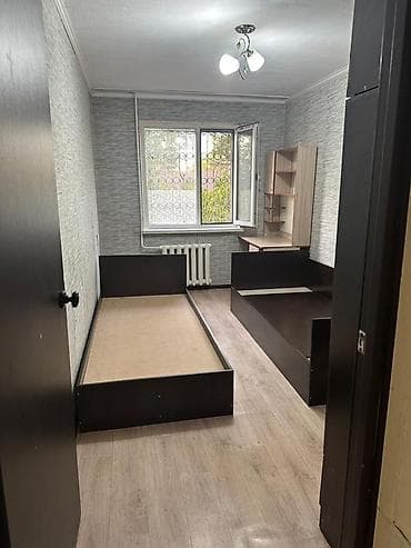 4 bedroom: 3 комнаты, Собственник, С мебелью частично — 2