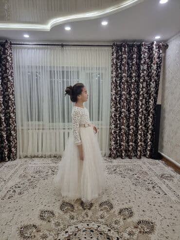 красивые платья для детей 12 13 лет купить: Детское платье, Б/у — 1