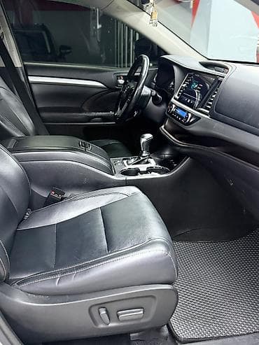 forester 2017: Toyota Highlander: 2017 г., 3.5 л, Автомат, Бензин, Кроссовер — 8