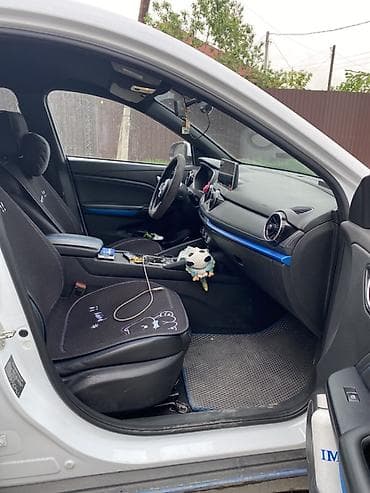 Dongfeng: Dongfeng : 2020 г., Автомат, Электромобиль, Кроссовер — 6