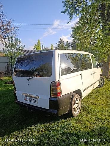 Унаа: Mercedes-Benz Vito: 2002 г., 2.2 л, Кол менен иштөөчү, Дизель, Вэн/Минивэн — 1
