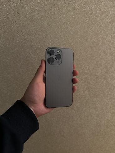 iphone i: IPhone 13 Pro, Б/у, 128 ГБ, Black Titanium — 1