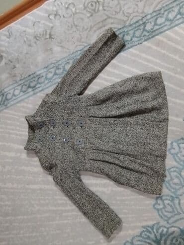 меховая куртка: Пальто размер 44-46-48 серого меланжа - Силуэт: расклёшенный книзу — 3