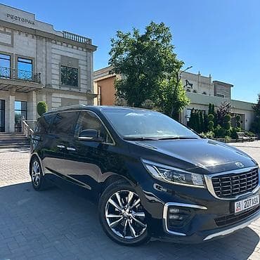 Kia Carnival: 2018 г., 2.2 л, Автомат, Бензин, Минивэн — 2