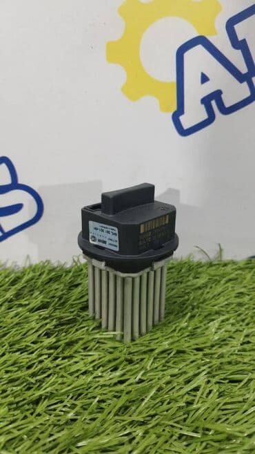 моторчик печки мерс: Mercedes-Benz W212 E350 v-3.5 2010 год реостат печки — 1