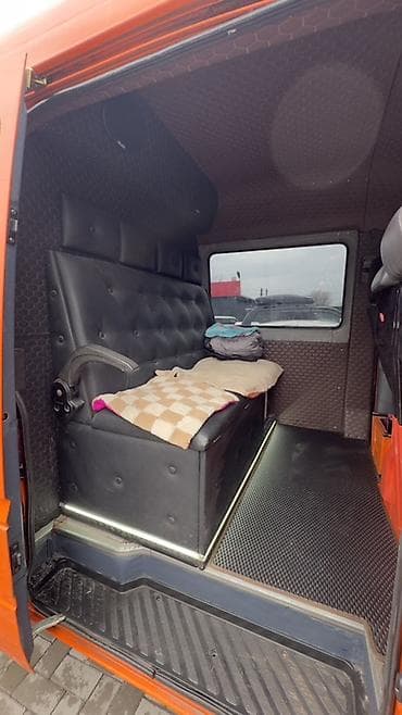 кузовные части на спринтер: Mercedes-Benz Спринтер: 2003 г., 2.2 л, Ручные, Дизель — 6