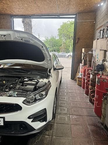 Продажа авто: Kia K3: 2020 г., 1.6 л, Вариатор, Бензин, Седан — 6