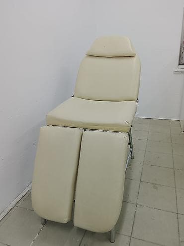 Оборудование для салонов красоты: Срочно продаю Косметологическая/массажная кушетка с регулировкой — 5