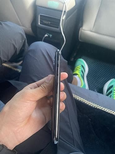 iphone 17e: IPhone 11 Pro, Б/у, 256 ГБ, Space Gray, Зарядное устройство, Чехол, 100 % — 3