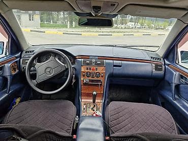 mersedes e300: Mercedes-Benz E-Class: 1998 г., 2.4 л, Автомат, Бензин, Седан — 6
