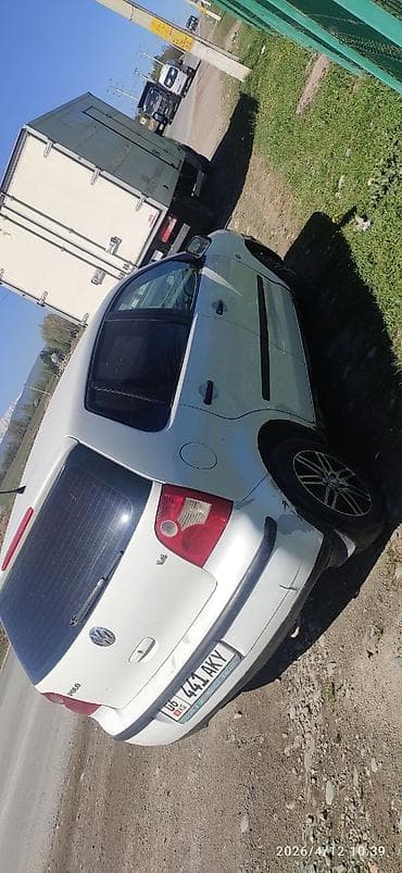 golf polo: Volkswagen Polo: 2002 г., Ручные, Бензин, Хэтчбэк — 2