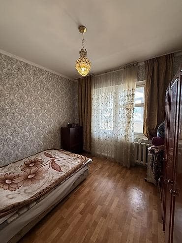 89: 2 комнаты, 52 м², 106 серия, 3 этаж, Старый ремонт — 4