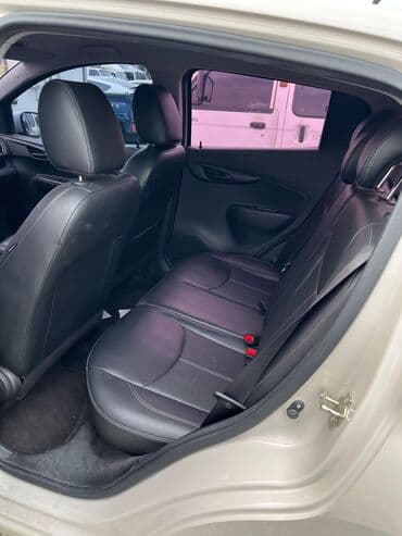 зимний покрышка: Chevrolet Spark: 2016 г., Автомат, Хэтчбэк — 2