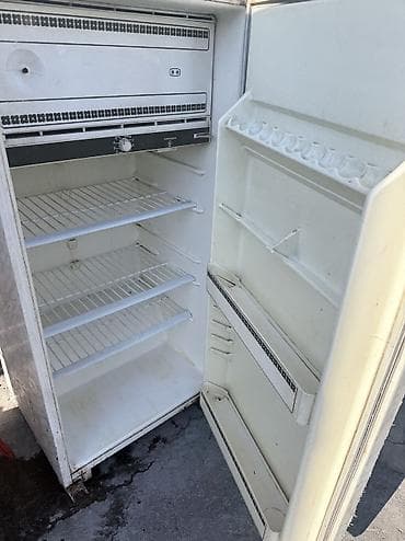 продать ноутбук в бишкеке: Холодильник Б/у, Однокамерный, De frost (капельный), 60 * 120 * 60 — 1