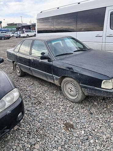 Audi 100: 1989 г., 2.3 л, Механика, Бензин, Седан — 1