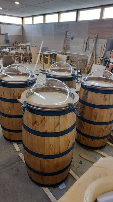 органайзер бишкек: Буйрутма эмеректер, Конок бөлмөсү, Отургучтар, Үстөл, Илгичтер — 13