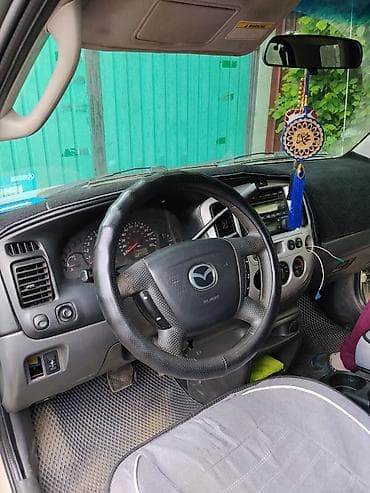 Mazda Tribute: 2003 г., 0.3 л, Автомат, Бензин, Внедорожник at lalafo.kg Mazda Tribute: 2003 г., 0.3 л, Автомат, Бензин, Внедорожник