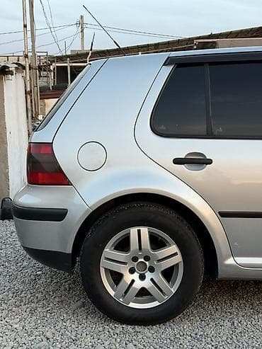 Продажа авто: Volkswagen Golf: 2002 г., 1.6 л, Автомат, Бензин, Хэтчбэк — 6