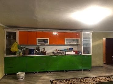 Дома: Дом, 300 м², 10 комнат, Риэлтор — 9