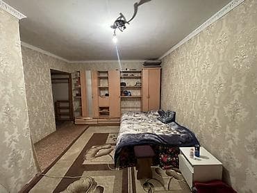 room: Сдаётся уютная 1‑комнатная квартира. Планировка и интерьер: - — 3