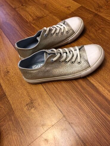 фирменные кеды: Кеды для девочек. Фирма французская Okaidi. В хорошем состоянии — 2