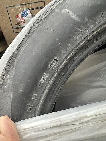 xf: Шины 235 / 55 / R 19, Лето, Б/у, Комплект, Pirelli — 2