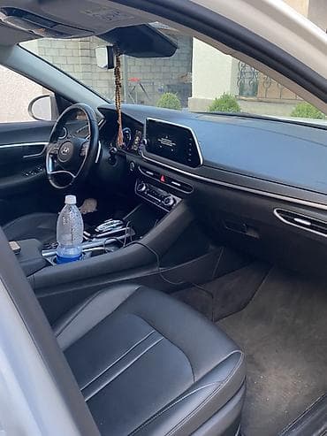 Транспорт: Hyundai Sonata: 2021 г., 2 л, Автомат, Гибрид, Седан — 6