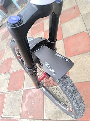 велосип: Вилка воздушно масленная 175 хода всё регулируется в отличном — 2