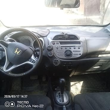 авто печ: Honda Fit: 2009 г., 1.5 л, Автомат, Бензин, Хэтчбэк — 2
