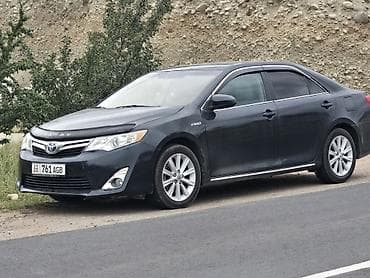 prius plus: Toyota Camry: 2013 г., 2.5 л, Вариатор, Гибрид, Седан — 1
