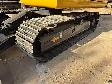 трактор гусеничный: Экскаватор, Komatsu, 2020 г., Гусеничный — 3