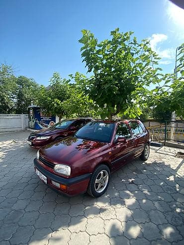 Унаа: Volkswagen Golf: 1993 г., Кол менен иштөөчү, Бензин, Хетчбек — 8