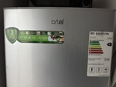Холодильник Artel, Б/у, Двухкамерный, 50 * 160 *