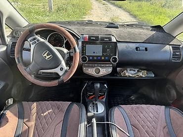 обмен на жазз: Honda Jazz: 2008 г., 1.4 л, Автомат, Бензин, Хэтчбэк — 4
