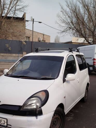 купить грузовой автомобиль с манипулятором бу: Toyota Funcargo: 2001 г., 1.3 л, Автомат, Бензиновая, Минивэн — 8