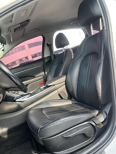byd e7: Hyundai Sonata: 2020 г. — 8
