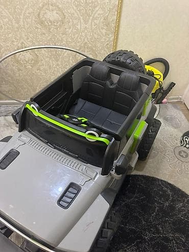 Детский электрокар