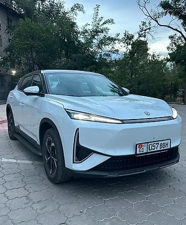 демио пороги: Dongfeng AX7: 2026 г., 0.1 л, Вариатор, Электромобиль, Кроссовер — 3