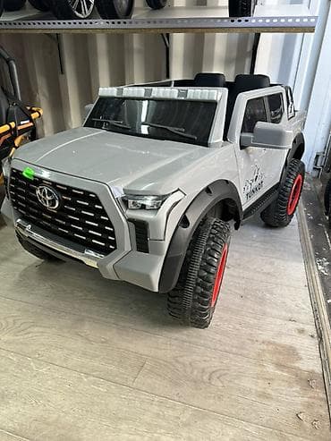 Детский мир: Детский электрокар — 1