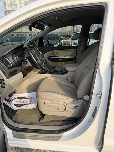 golf 2: Kia Carnival: 2019 г., 2.2 л, Автомат, Дизель, Минивэн — 3