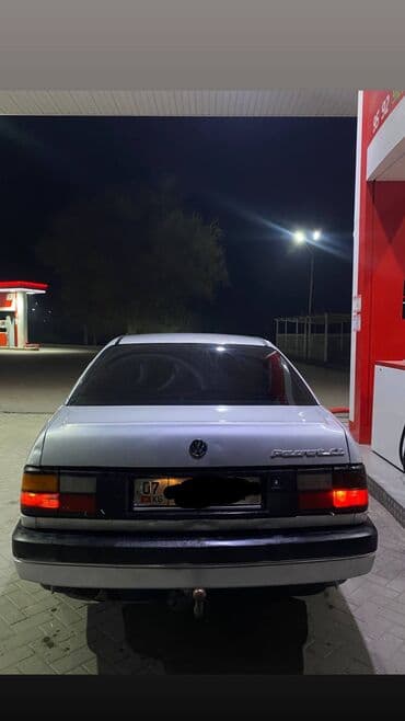 Продажа авто: Volkswagen Passat: 1988 г., 1.8 л, Механика, Бензин, Седан — 7