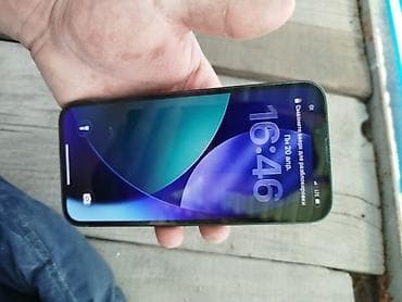 j2 core: IPhone 13, Зеленый — 1