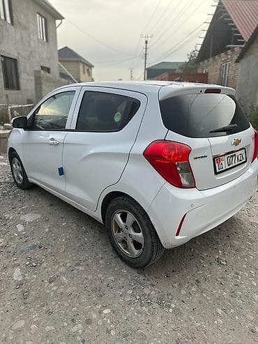 Chevrolet Spark: 2020 г., 1 л, Автомат, Бензин, Хэтчбэк — 7