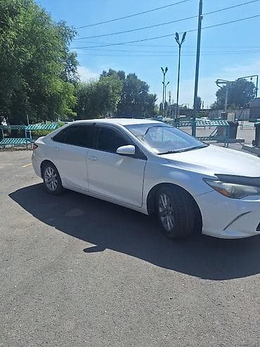 Toyota Camry: 2015 г., 2.5 л, Автомат, Бензин, Седан — 2