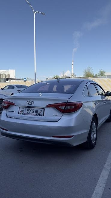 e class: Hyundai Sonata: 2016 г., 2 л, Автомат, Газ, Седан — 4