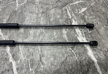 Рулевая часть: Амортизаторы капота Toyota, Б/у, Оригинал — 4