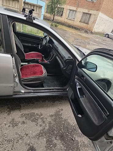 монинг: Audi A4: 1996 г., 1.6 л, Механика, Бензин, Седан — 8