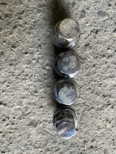 прицепы для грузовых автомобилей б у: Продаю гайки колесные — 2