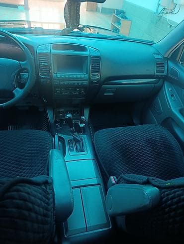 авто в такси: Lexus GX: 2004 г., 4.7 л, Автомат, Бензин, Внедорожник — 5