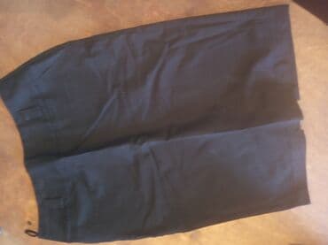 срочно продаю в связи с переездом: Продаю б/у женскую одежду 46 размера рубашки, пиджаки, юбки,платья — 1